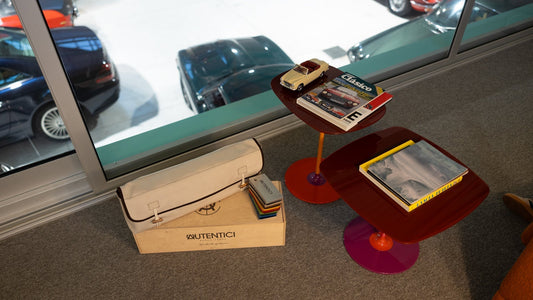 Gift for classic car owner — Autentici® Durum Umbra, the most charming accessory in automotive history